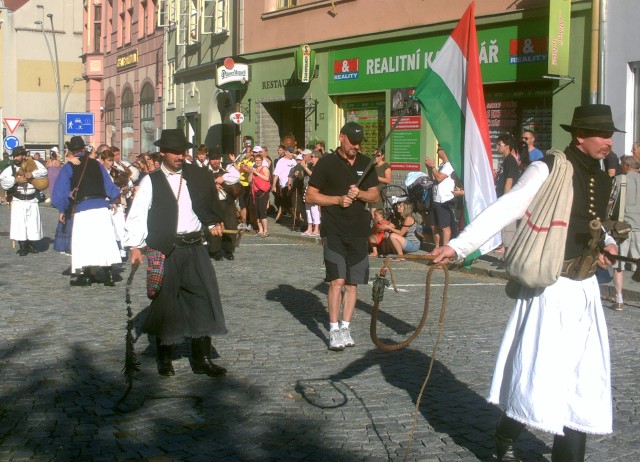 Maďarští pastevci a skupina Dudazenegar
